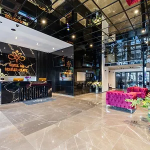 4* Hotel Am Beatles-platz